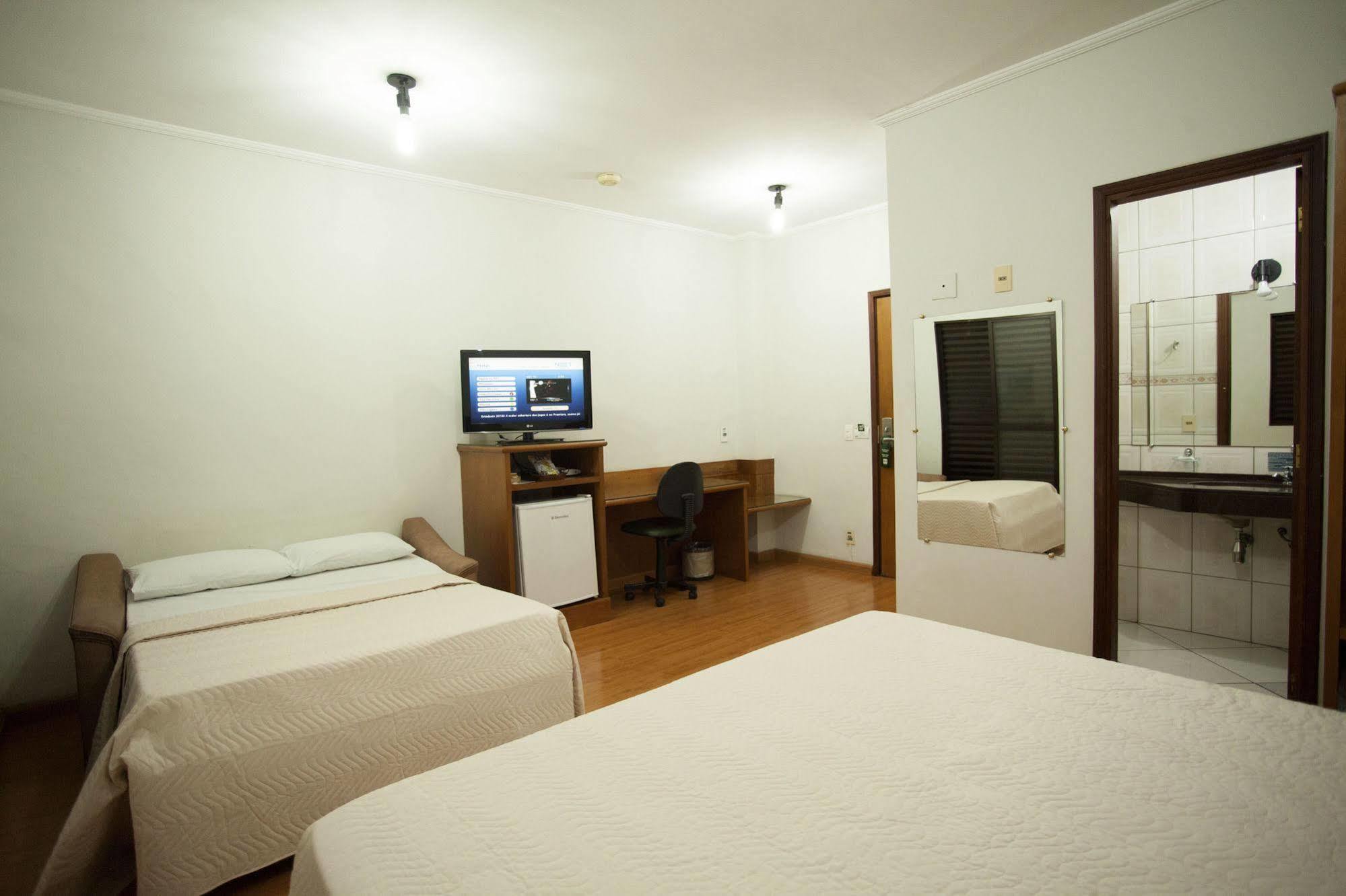 Indaia Hotel Residence Sao Carlos  Bagian luar foto